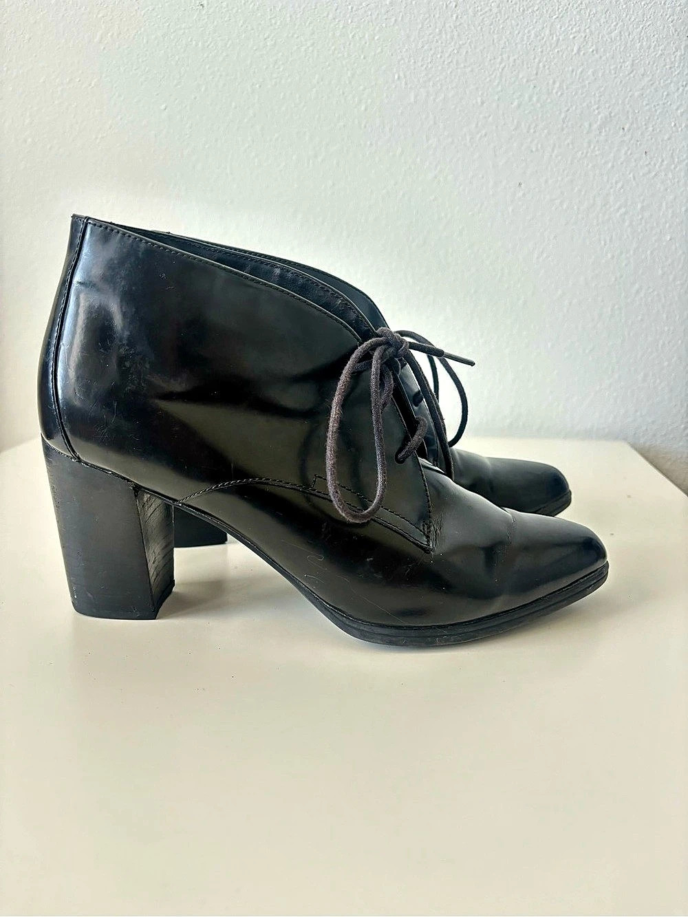 Clarks Hearth Parker Black Lace-Up Block Heel Shoes US 10